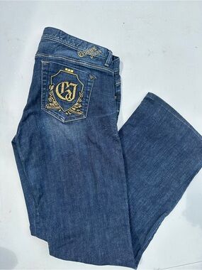 Y2K Guess jeans Classic Dark Blue Women's Jeans with Embroidered Back Pocket